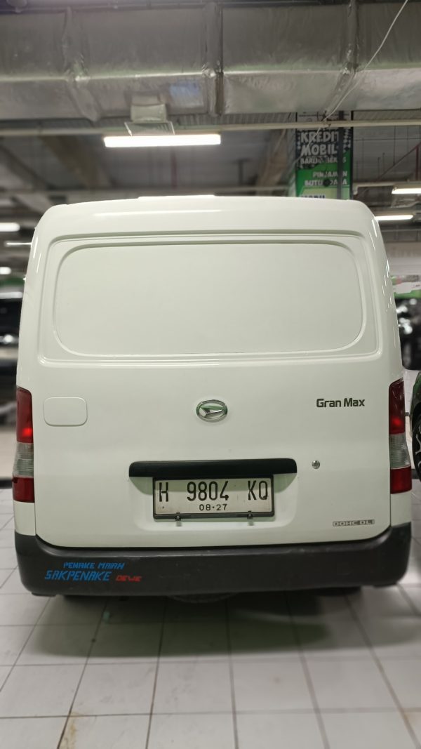 GRANDMAX BLINDVAN MANUAL 2017 - Image 5