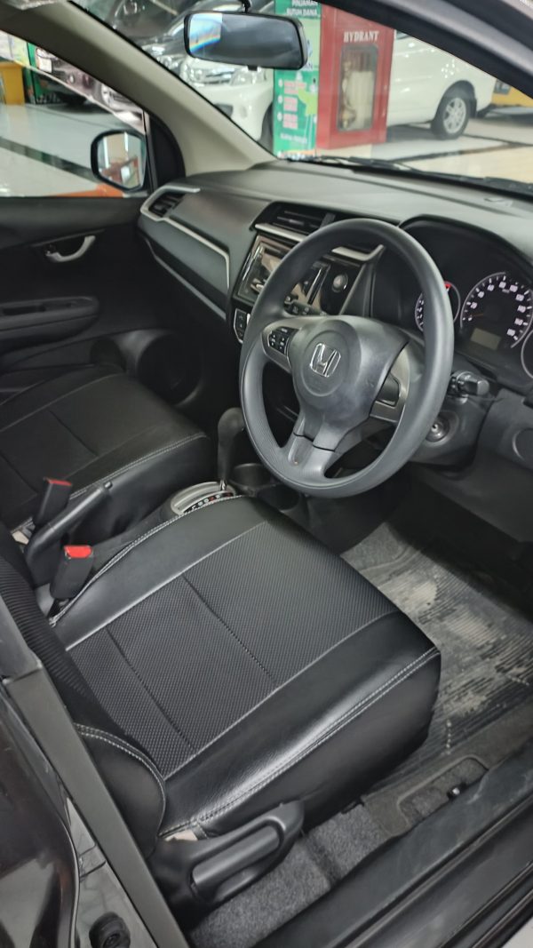 BRIO 1.2 E MATIC 2021 - Image 8