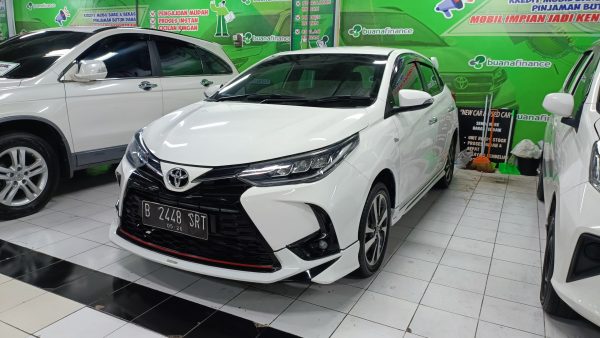 YARIS 1.5 S MATIC 2021 - Image 2