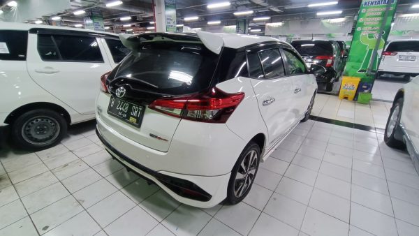 YARIS 1.5 S MATIC 2021 - Image 5