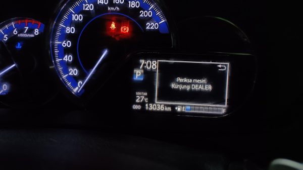 YARIS 1.5 S MATIC 2021 - Image 10