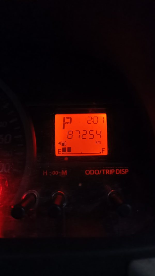 SIGRA 1.2 R MATIC 2020 - Image 7