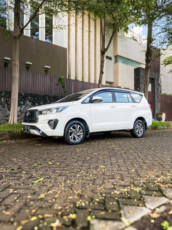 INNOVA REBORN 2.4 G MATIC 2021 - Image 3