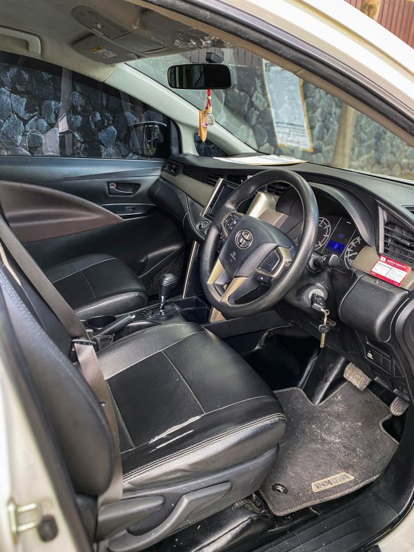 INNOVA REBORN 2.4 G MATIC 2021 - Image 9