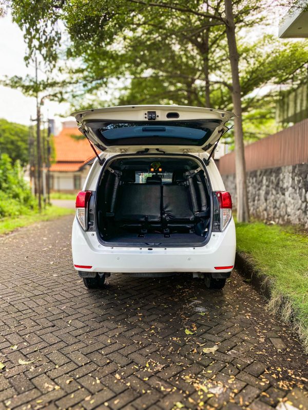INNOVA REBORN 2.4 G MATIC 2021 - Image 8
