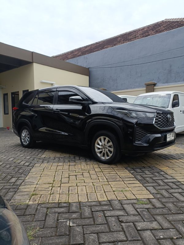 INNOVA ZENIX 2.0 G MATIC 2023 - Image 7