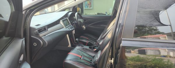 INNOVA REBORN 2.4 G MATIC 2017 - Image 5