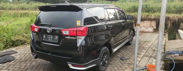 INNOVA REBORN 2.4 G MATIC 2017 - Image 3